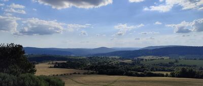 Ścieżka na Banię Szklarską ↔ Bania Szklarska [Widok ponizej Bani Szklarskiej]
