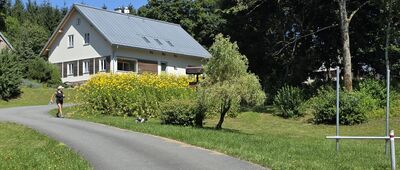 Kutný vrch, sedlo ↔ Ostružná, Continental