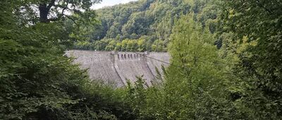 Jezioro Bystrzyckie, zapora