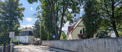 Radomierz, rozejście szlaków