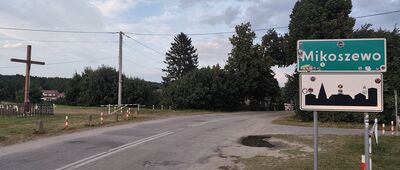 Mikoszewo, krzyż