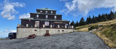 Schronisko PTTK Odrodzenie