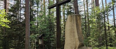 Pomnik poświęcony leśnikom [Pomnik poświęcony leśnikom (sierpień 2026)]
