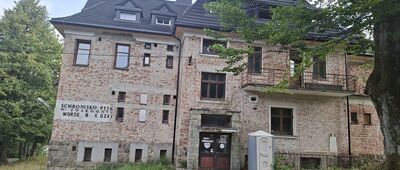 Byłe schronisko PTTK Dworzec Beskidzki