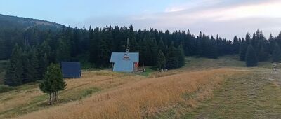 Hala Miziowa, skrzyżowanie szlaków