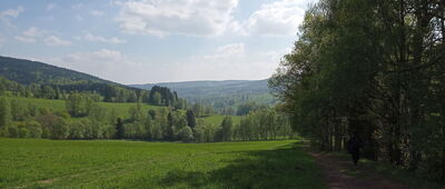 Horní Maršov, rozc. ↔ Mánkova cesta, rozc. [Zejście w stronę Marszowa]