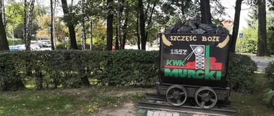 Cegielnia Murcki, przejazd kolejowy ↔ Dolina Murckowska [Pamiątkowy wagon węglowy]