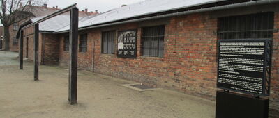 Państwowe Muzeum Auschwitz-Birkenau w Oświęcimiu [Auschwitz, szubienica 2]