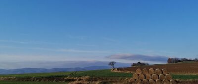 Owiesno ↔ Przedborowa [widok spod Kluczowskiej Góry w kierunku Gór Sowich]