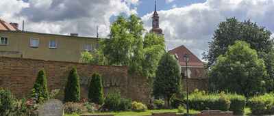 Wołów, ul. Chopina ↔ Wołów, Skwer Sybiraków