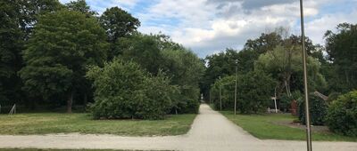 Wierzchowice ↔ Krośnice, ul. Parkowa