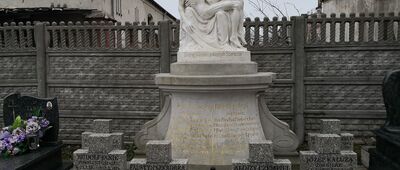 Jastrzębie Zdrój, ul. Pochwacie ↔ Szeroka [Pieta przy cmentarzy w Szerokiej]