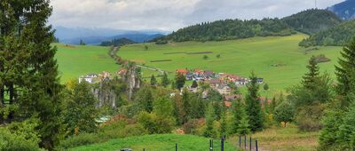 Studničná ↔ Poľany [Studničná - widok na miejscowość]